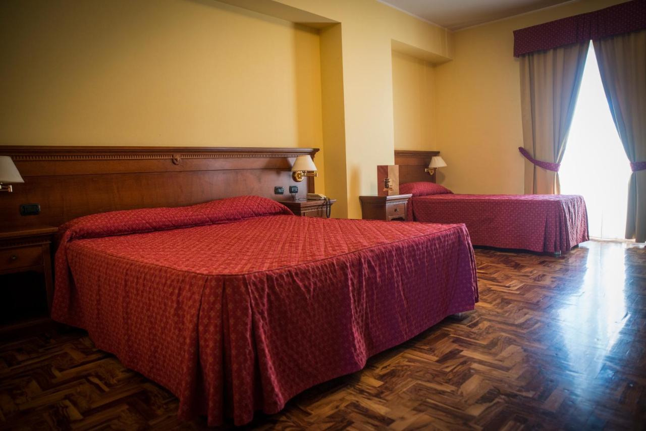 Albergo Ristorante Uliveto Veroli Экстерьер фото