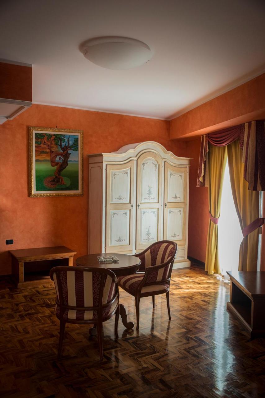 Albergo Ristorante Uliveto Veroli Экстерьер фото